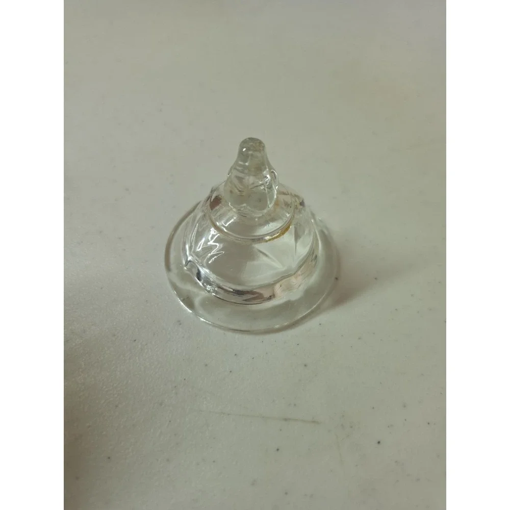 Avon Vintage Glass Container/ Candy Dish/Trinket Holder. Beautiful Piece